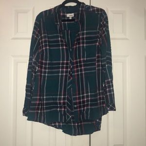 TEAL PLAID BUTTON UP